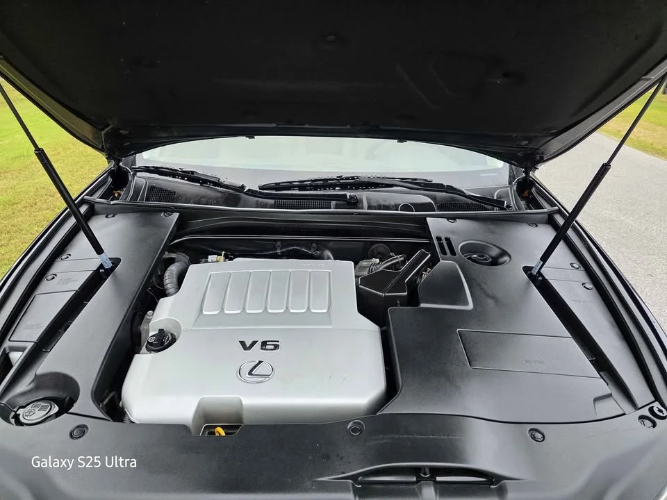 2010 Lexus ES 5th Gen - Image 10 of 10