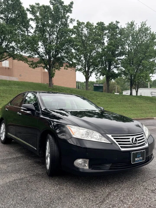 2010 Lexus ES 5th Gen - Image 7 of 17