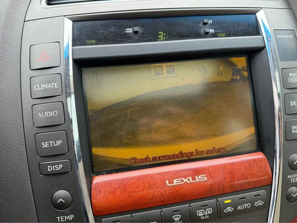 2010 Lexus ES 5th Gen - Image 16 of 20