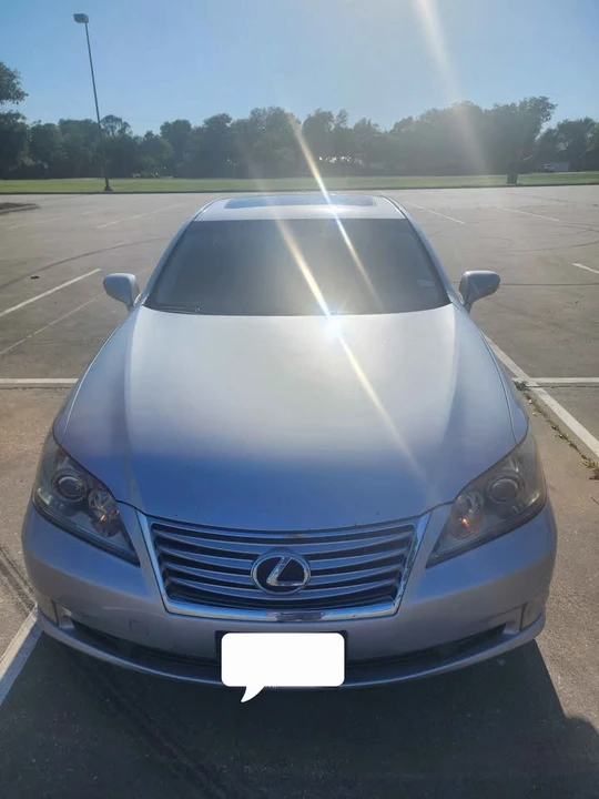 2010 Lexus ES 5th Gen - Image 7 of 9