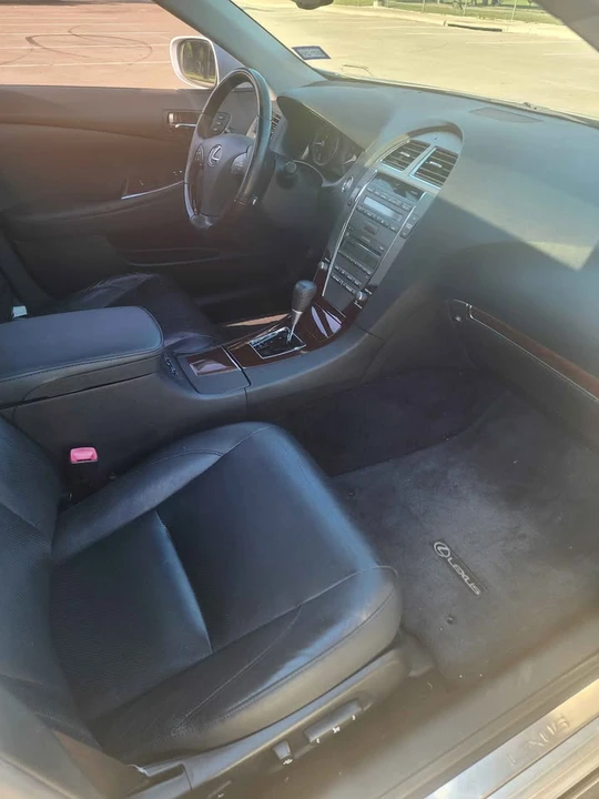 2010 Lexus ES 5th Gen - Image 9 of 9