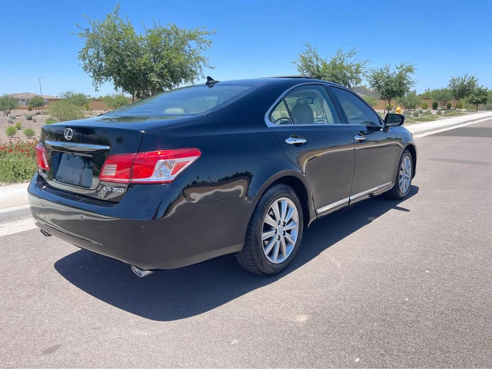 2010 Lexus ES 5th Gen - Image 6 of 17