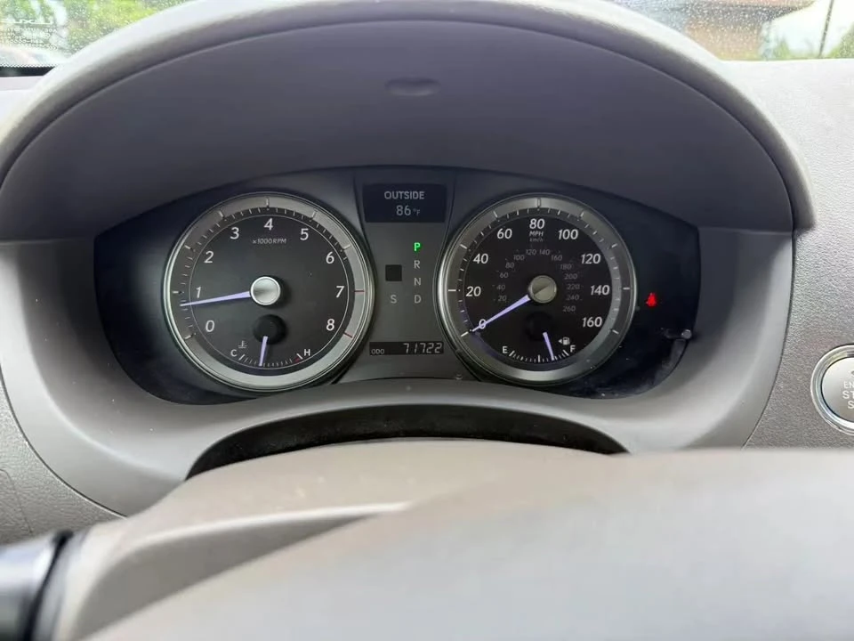 2010 Lexus ES 5th Gen - Image 10 of 10