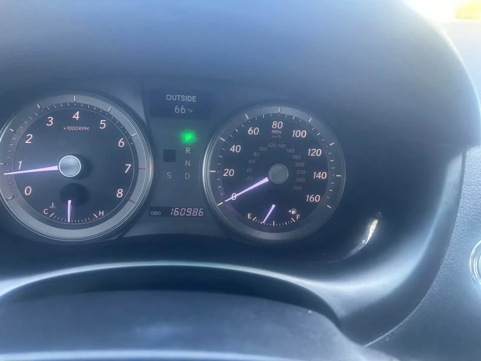 2010 Lexus ES 5th Gen - Image 15 of 19