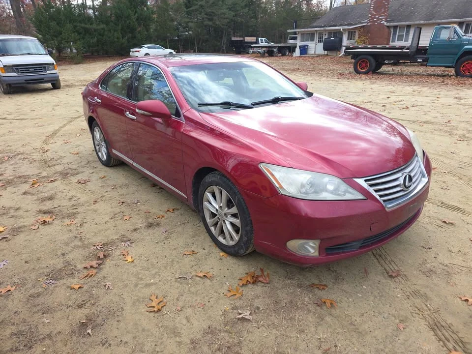 2010 Lexus ES 4th Gen - Image 2 of 4