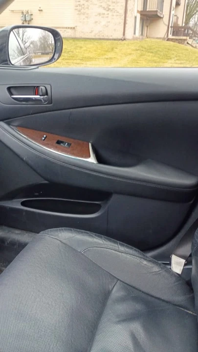 2010 Lexus ES 5th Gen - Image 8 of 12