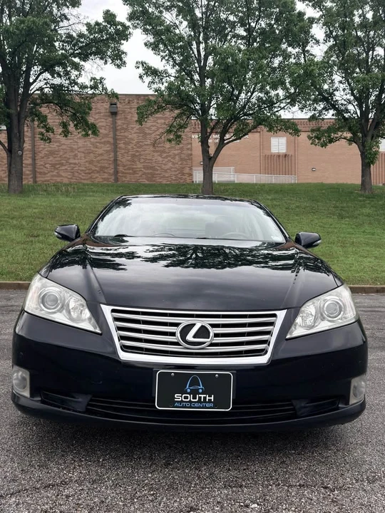 2010 Lexus ES 5th Gen - Image 7 of 17