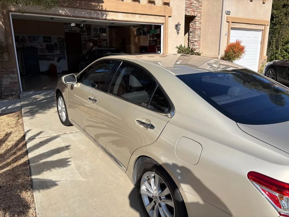 2010 Lexus ES 5th Gen - Image 6 of 9
