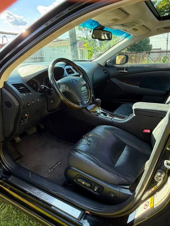 2010 Lexus ES 5th Gen - Image 13 of 13