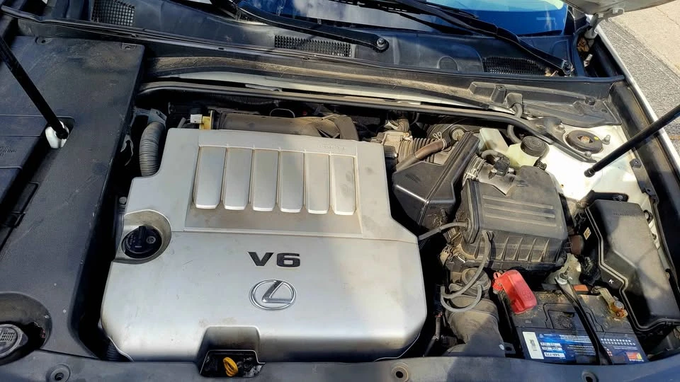 2010 Lexus ES 5th Gen - Image 13 of 15