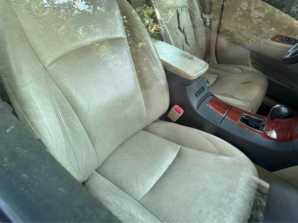 2010 Lexus ES 5th Gen - Image 6 of 9