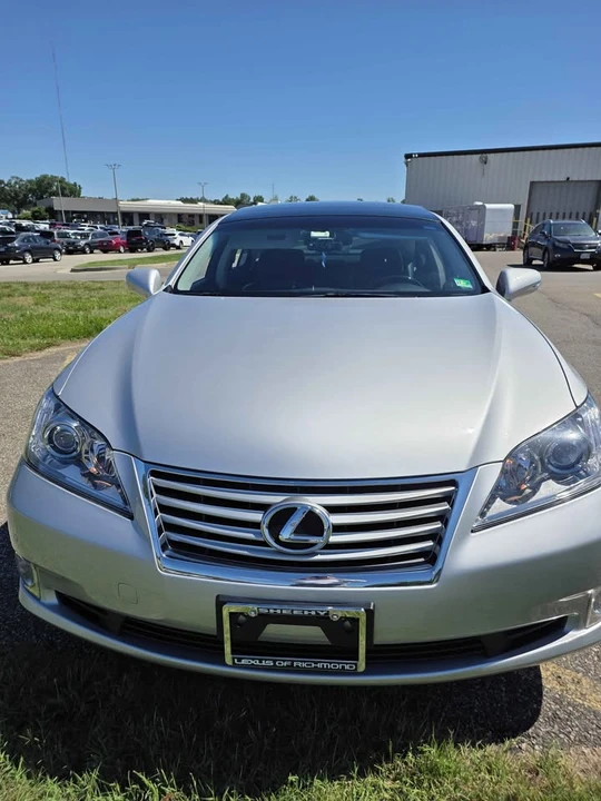 2010 Lexus ES 5th Gen - Image 6 of 20