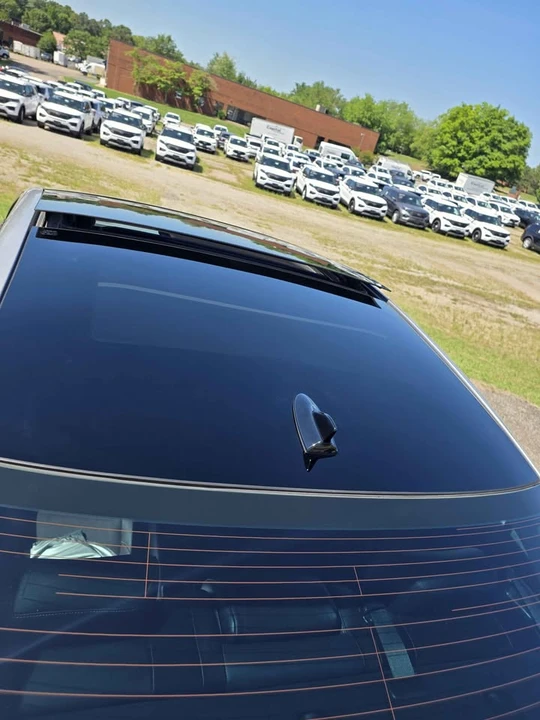 2010 Lexus ES 5th Gen - Image 13 of 20