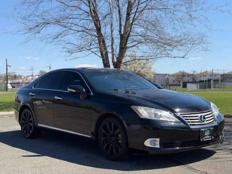 2010 Lexus ES 5th Gen - Image 7 of 12