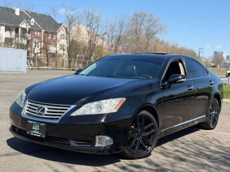2010 Lexus ES 5th Gen - Image 2 of 12