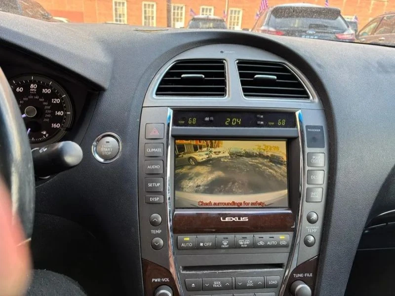 2010 Lexus ES 4th Gen - Image 10 of 12