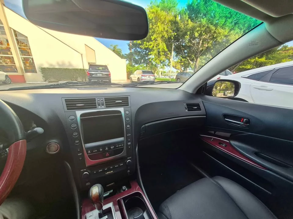 2010 Lexus GS 3rd Gen - Image 6 of 7