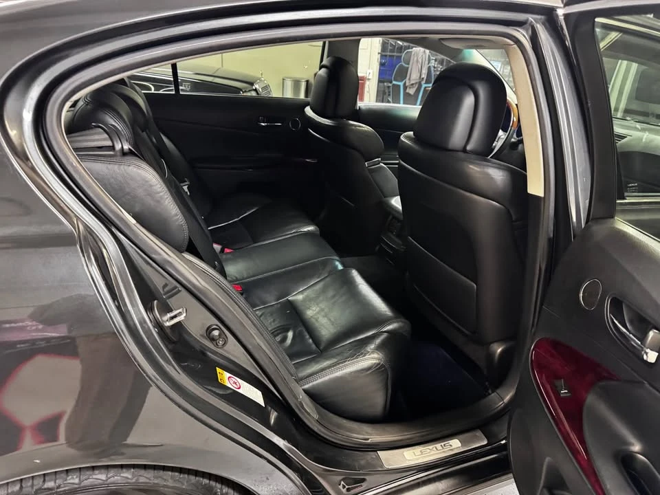 2010 Lexus GS 3rd Gen - Image 16 of 18
