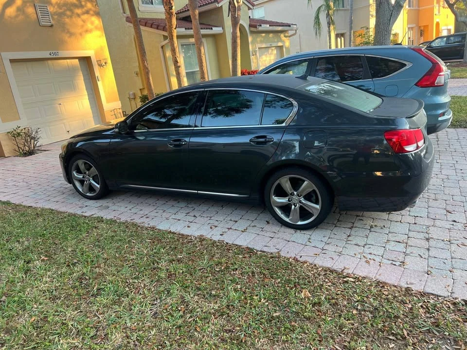 2010 Lexus GS 3rd Gen - Image 3 of 8