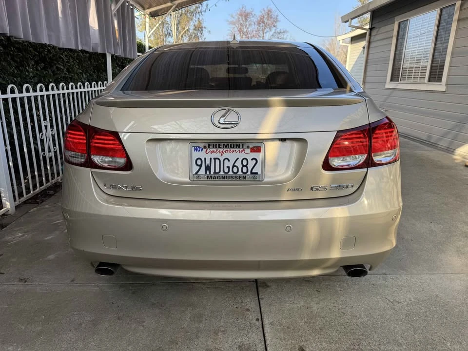 2010 Lexus GS 3rd Gen - Image 6 of 13