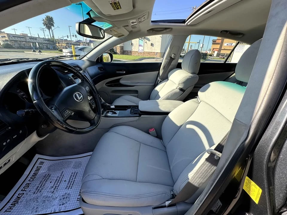 2010 Lexus GS 3rd Gen - Image 7 of 9