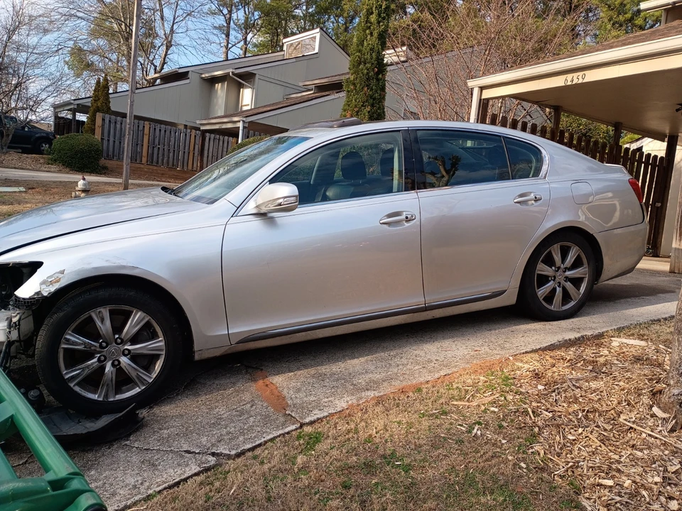 2010 Lexus GS 3rd Gen - Image 2 of 4
