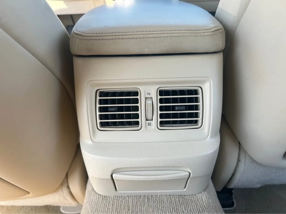 2010 Lexus GS 3rd Gen - Image 15 of 20