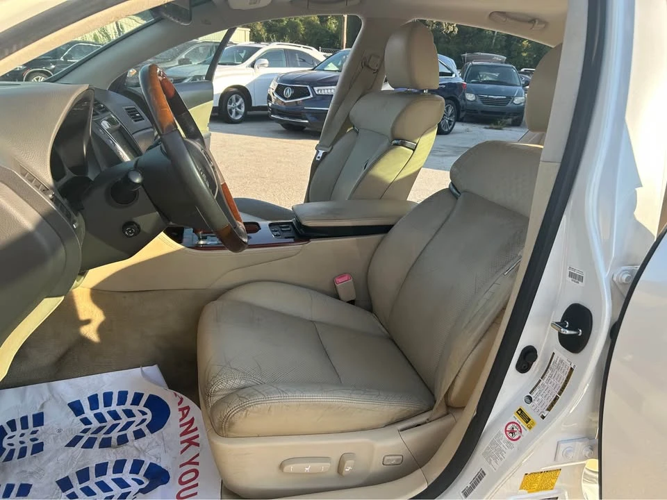 2010 Lexus GS 3rd Gen - Image 10 of 20