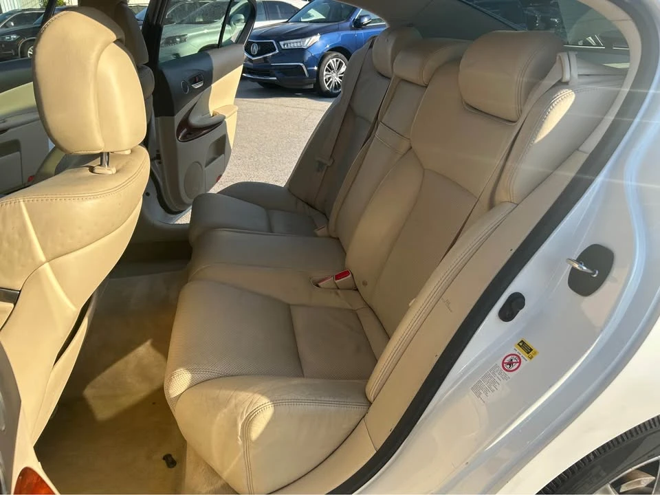 2010 Lexus GS 3rd Gen - Image 11 of 20