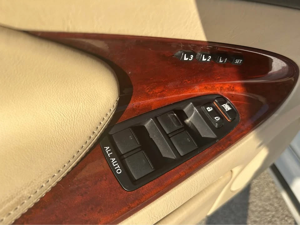 2010 Lexus GS 3rd Gen - Image 6 of 20