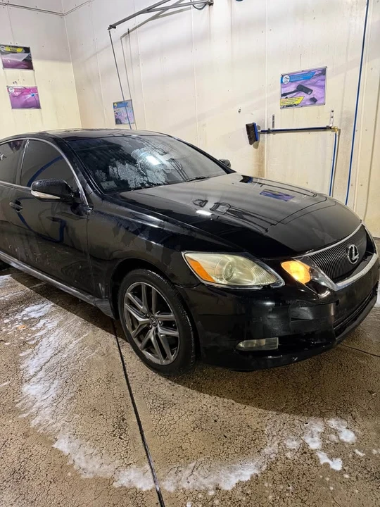 2010 Lexus GS 3rd Gen - Image 2 of 14