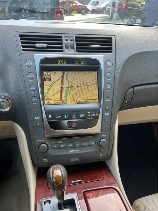 2010 Lexus GS 3rd Gen - Image 8 of 10