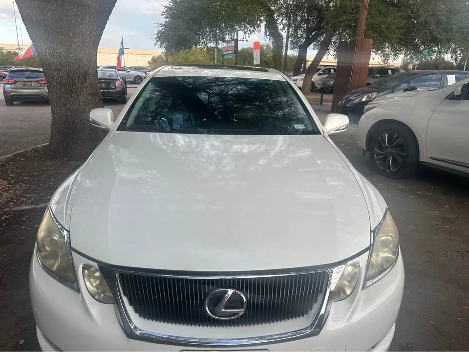 2010 Lexus GS 3rd Gen - Image 2 of 10