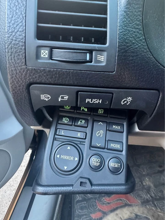 2010 Lexus GS 3rd Gen - Image 11 of 12
