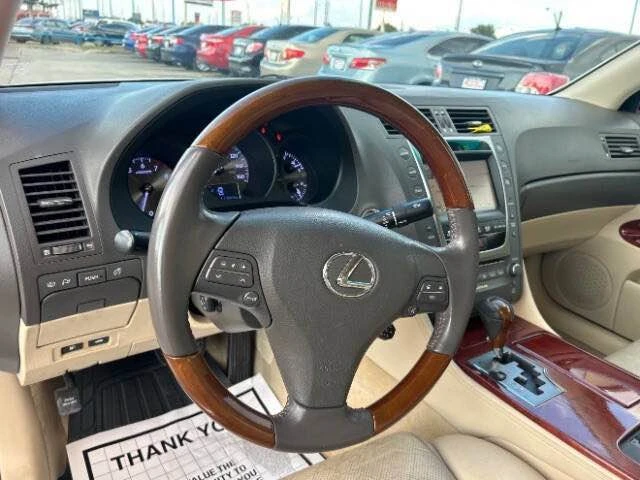 2010 Lexus GS 3rd Gen - Image 4 of 6