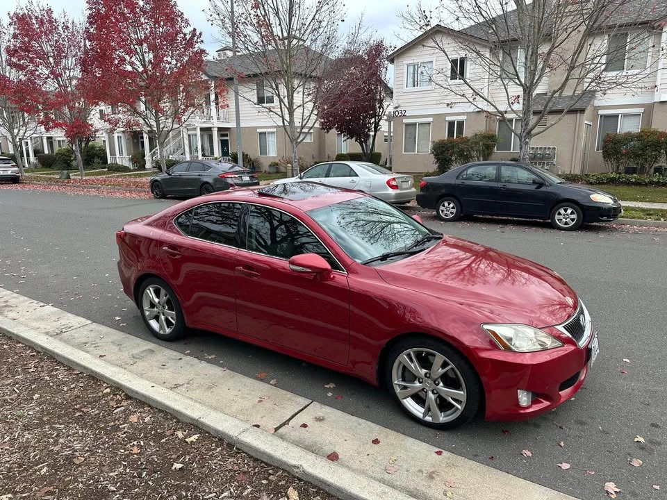 2010 Lexus GS 3rd Gen - Image 3 of 10