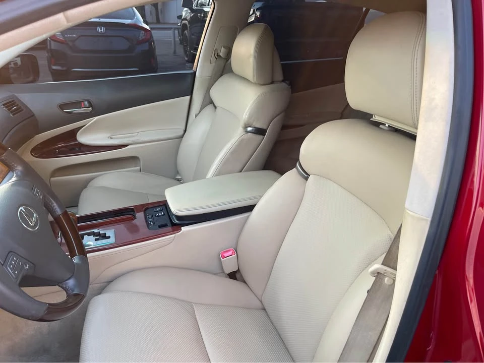 2010 Lexus GS 3rd Gen - Image 12 of 20
