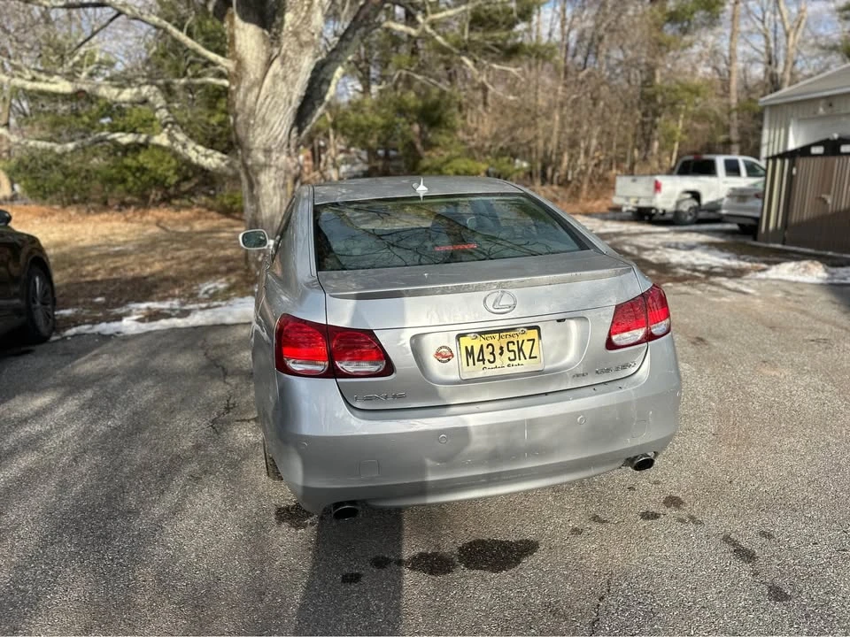 2010 Lexus GS 3rd Gen - Image 4 of 11