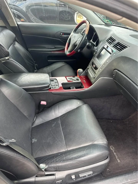 2010 Lexus GS 3rd Gen - Image 10 of 11