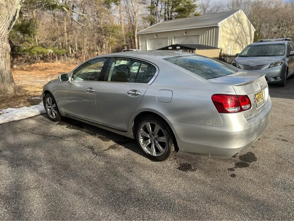 2010 Lexus GS 3rd Gen - Image 5 of 11