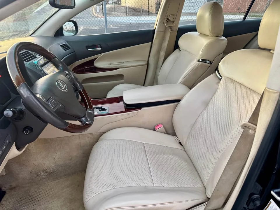 2010 Lexus GS 3rd Gen - Image 7 of 8