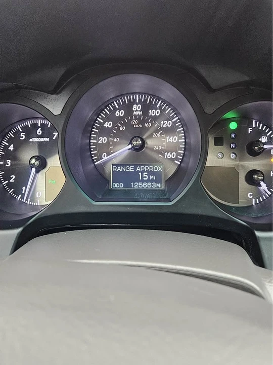 2010 Lexus GS 3rd Gen - Image 16 of 18