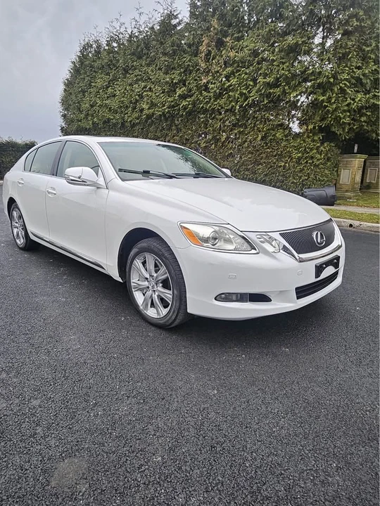 2010 Lexus GS 3rd Gen - Image 2 of 18