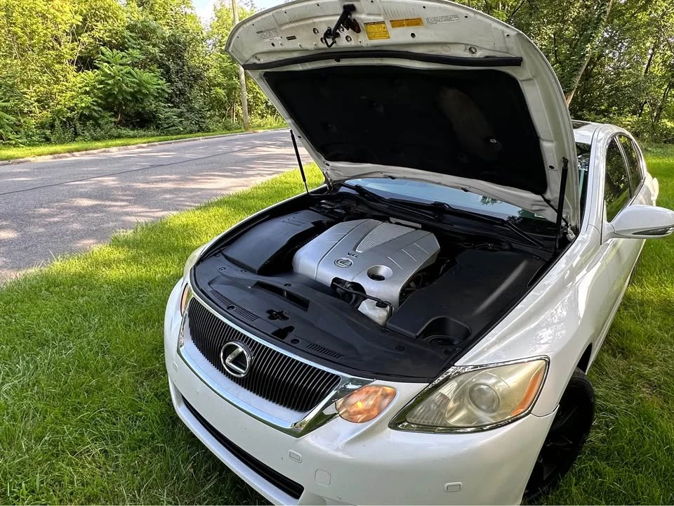 2010 Lexus GS 3rd Gen - Image 11 of 17