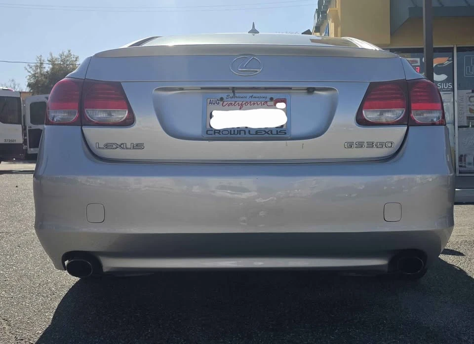 2010 Lexus GS 3rd Gen - Image 17 of 18