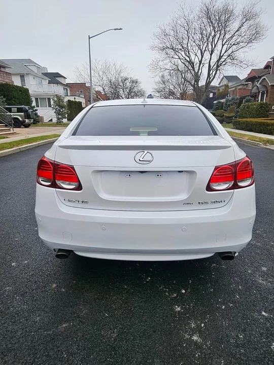 2010 Lexus GS 3rd Gen - Image 4 of 17