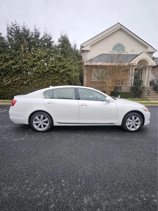 2010 Lexus GS 3rd Gen - Image 6 of 16