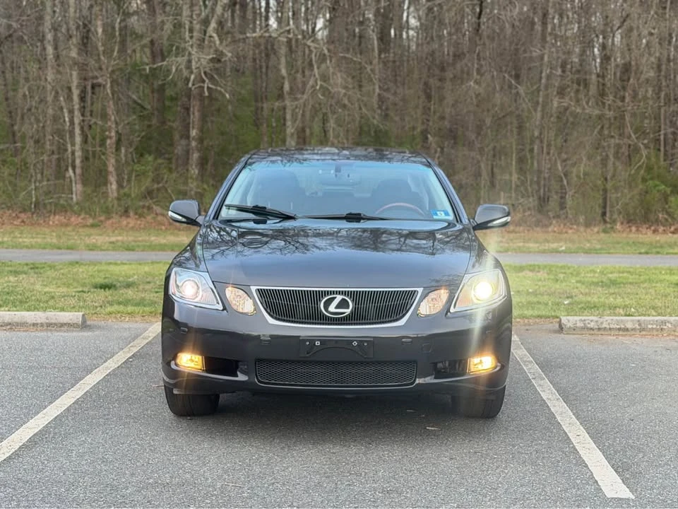 2010 Lexus GS 3rd Gen - Image 2 of 18
