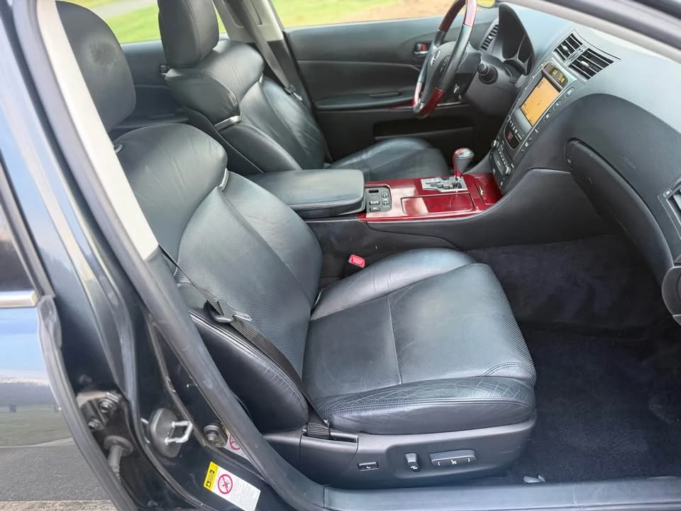 2010 Lexus GS 3rd Gen - Image 11 of 18