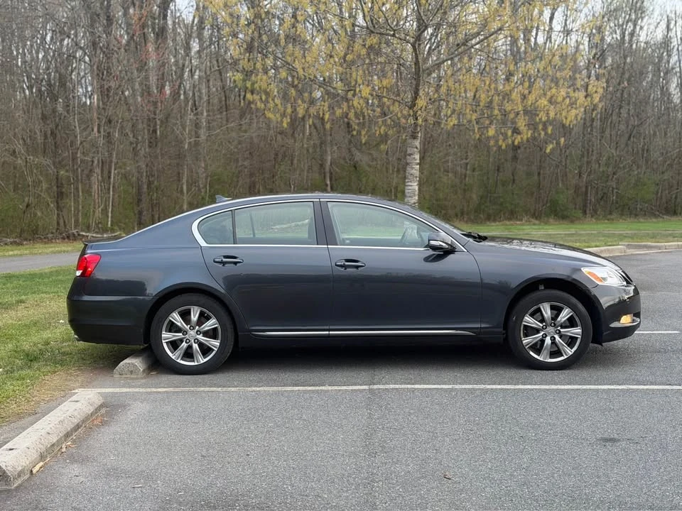 2010 Lexus GS 3rd Gen - Image 4 of 18